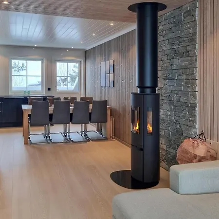 Casa vacanze Amazing In With House A Mountain View *